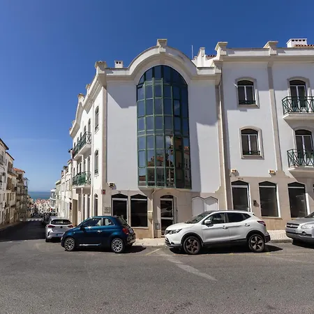 Penthouse * Nazaré